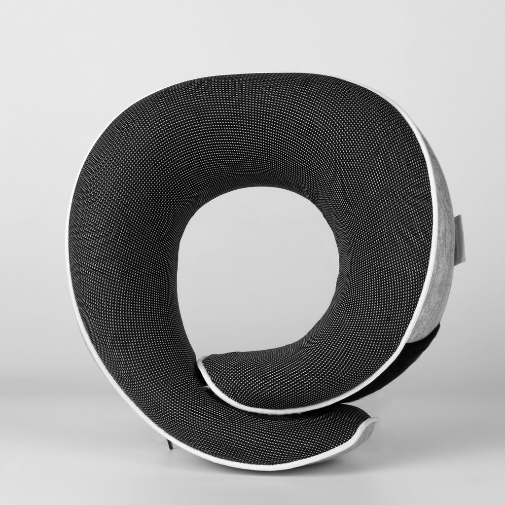 Buy MOMAX Ergonomic Travel Pillow Price Online Qatar