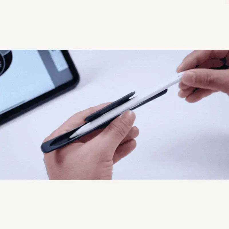 MOFT Apple Pencil Case Magnetic Charging Protection Qatar