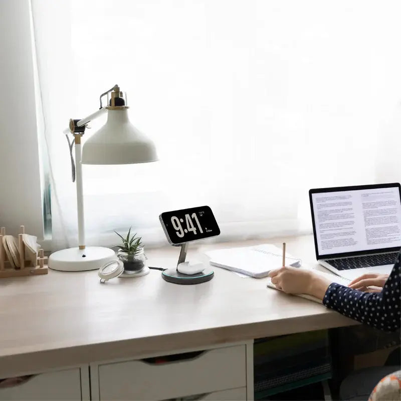 AMAZINGTHING Thunder Pro Mag 3-IN-1 Charging Stations With Stand-fast charging