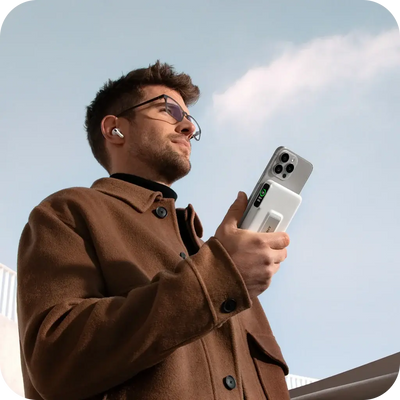 anker-maggo-power-bank-10000mah-15w-magnetic-smart-display-a1654h11-doha-qatar