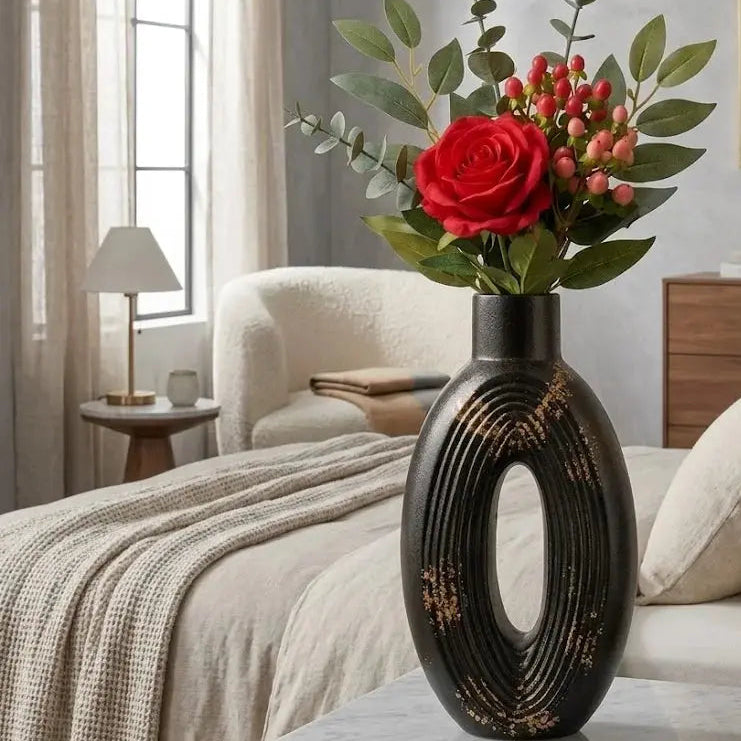 Black & Gold Ribbed Oval Hollow Ceramic Vase – Modern Cutout Decorative Vase Scrollcart Qatar 