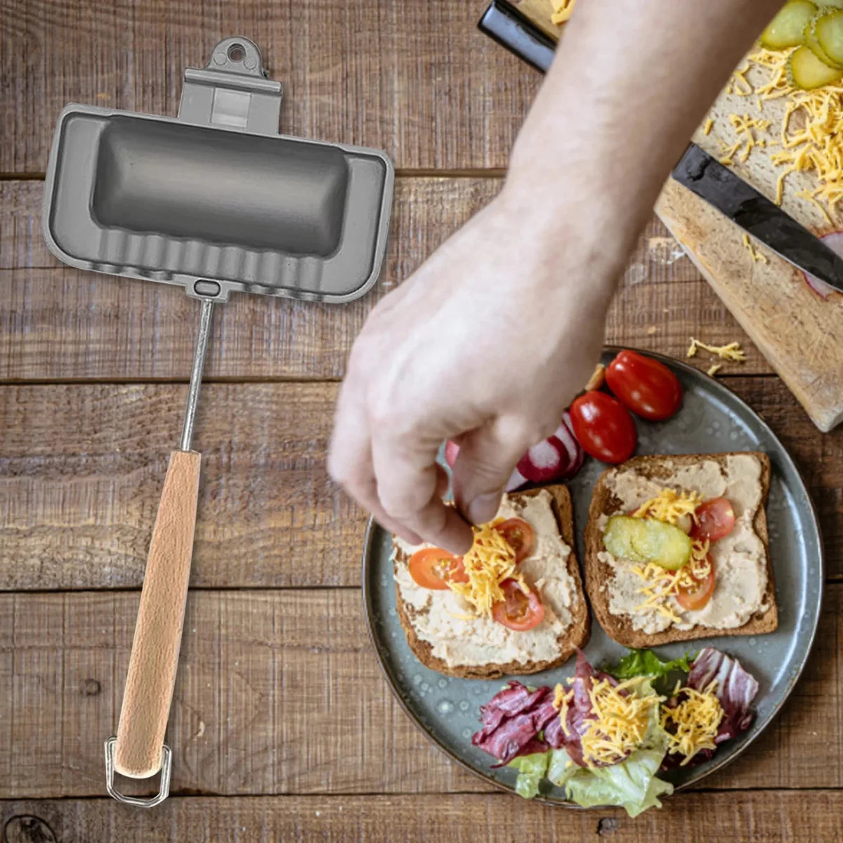 Buy Double-Sided Breakfast Sandwich Maker Online Qatar!