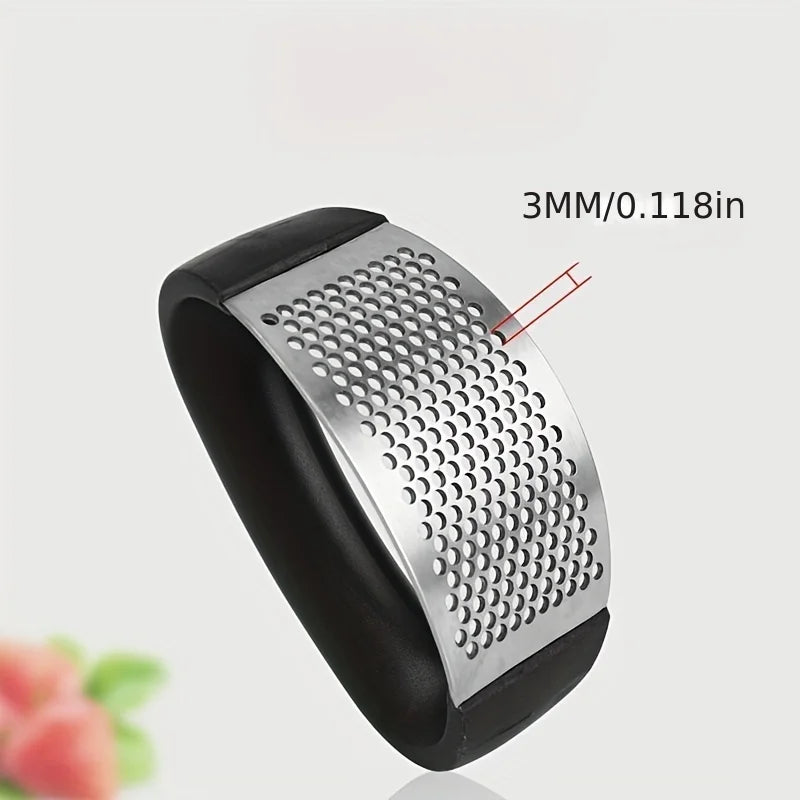 Buy Garlic Press, Grinder & Chopper Online in Qatar!