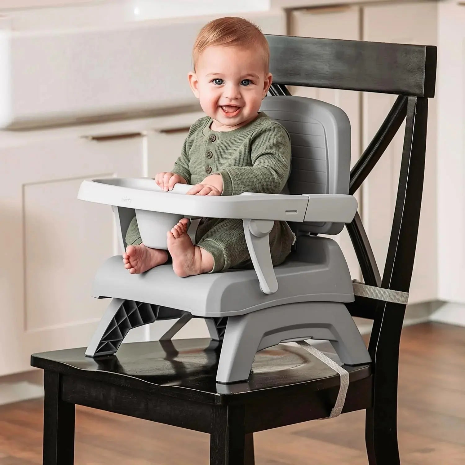 Chicco Bento Booster 3-in-1 Portable Booster Seat Scrollcart Qatar 