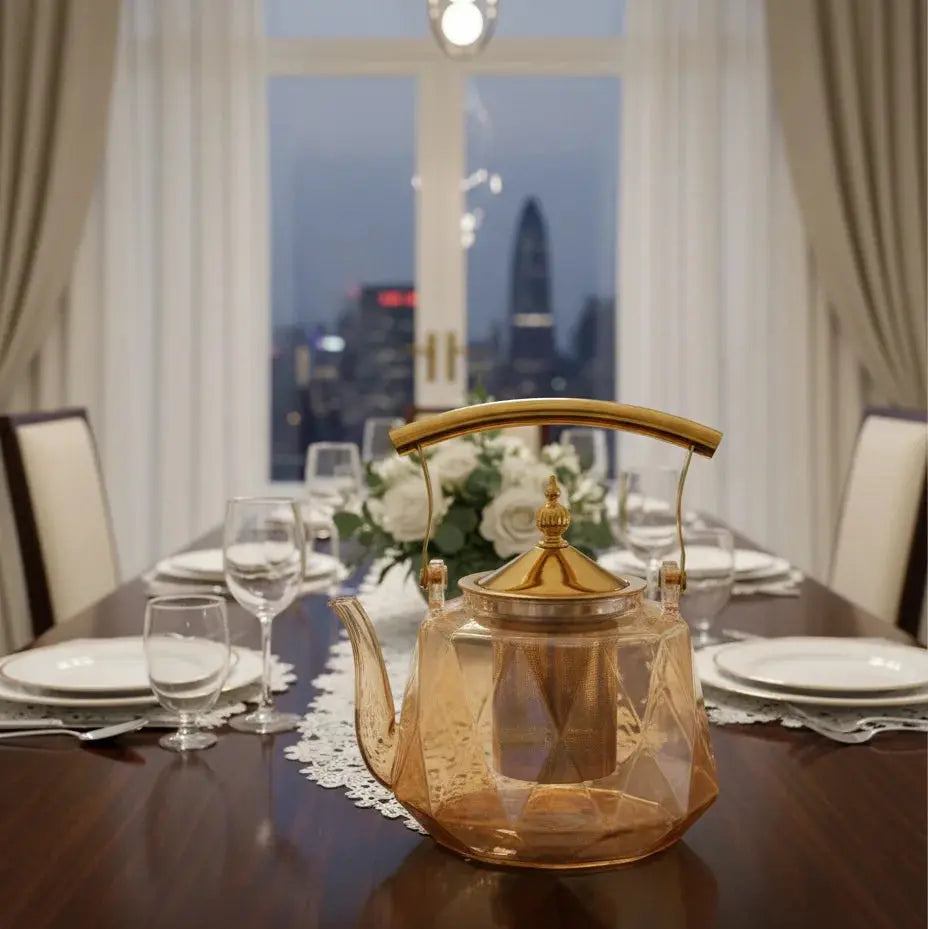 Elegant Golden Glass Teapot with Built-in Strainer Qatar