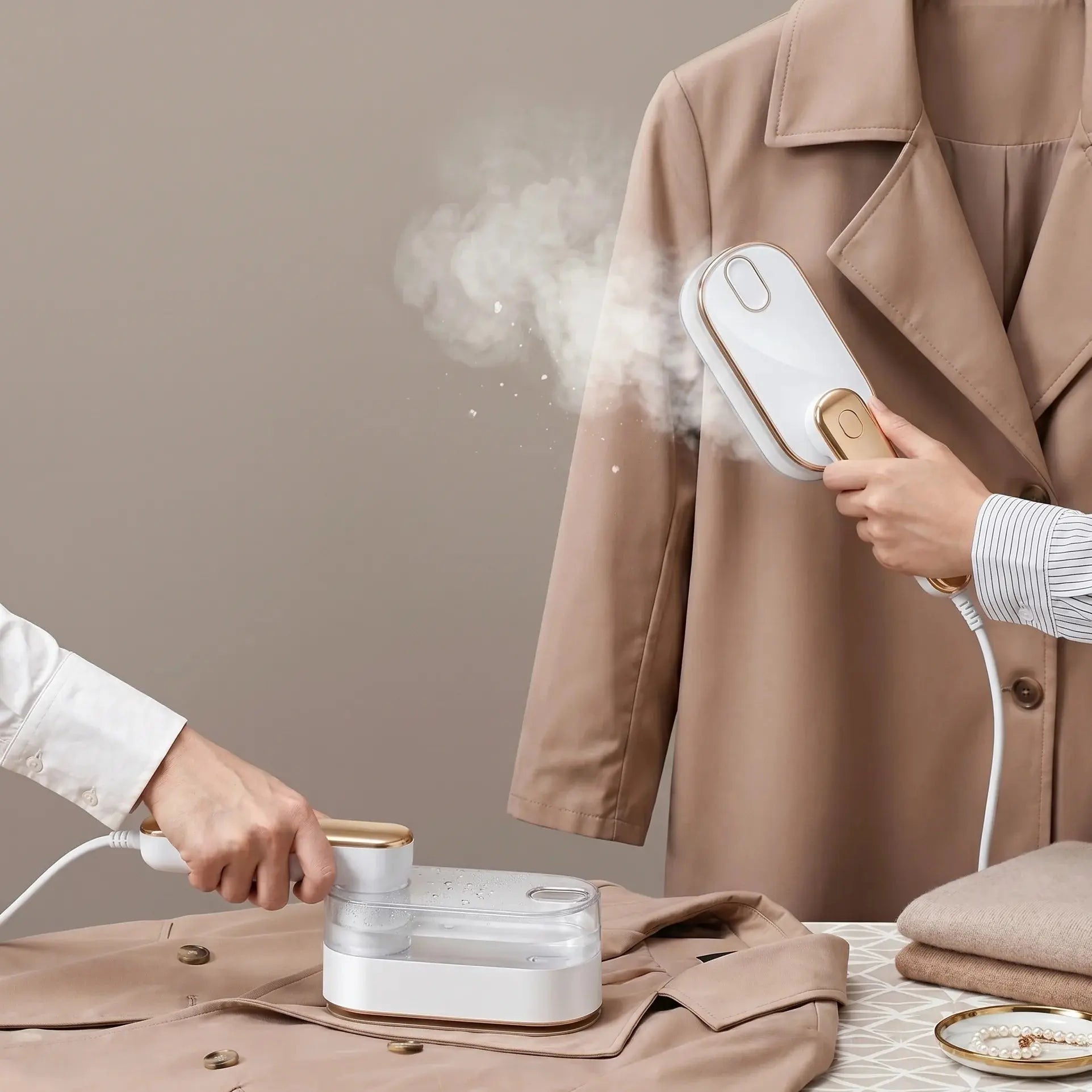 Green Lion GX288 Mini Travel Steam Iron 1000W Doha Qatar