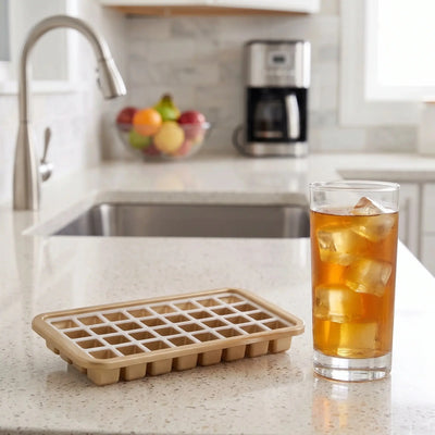 Ice Cube Tray with Spill-Resistant Lid Scrollcart Qatar 