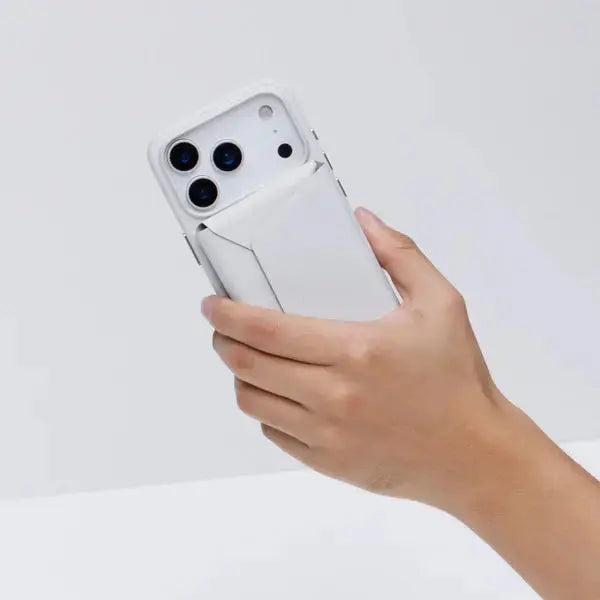 MOFT Snap Field Wallet Stand | MagSafe Wallet & Phone Stand Scrollcart Qatar 