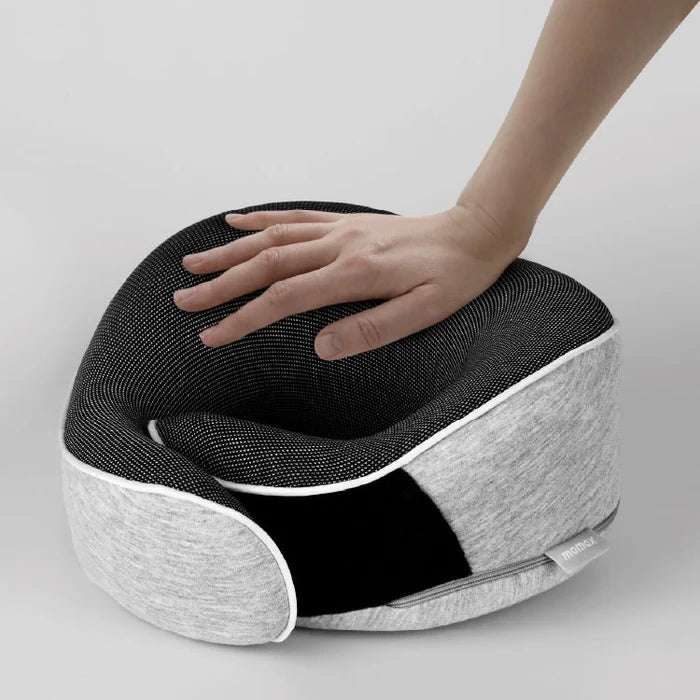MOMAX 1- World Ergonomic Travel Pillow Grey