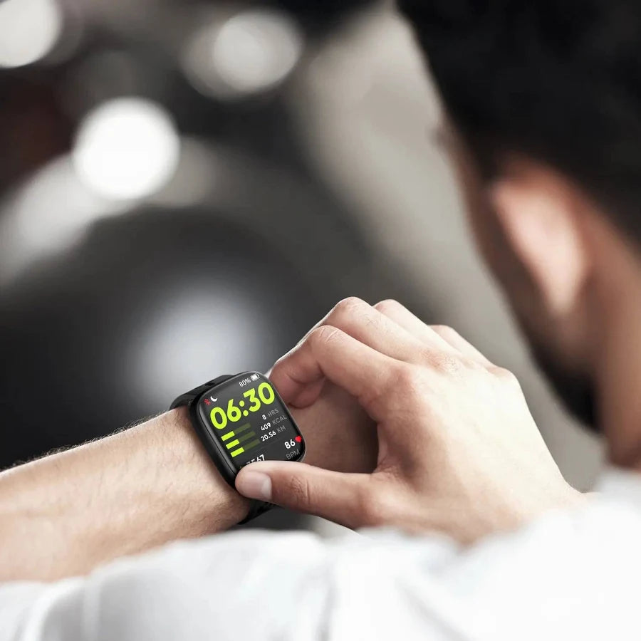 MOMAX 1-Wear Smart Watch