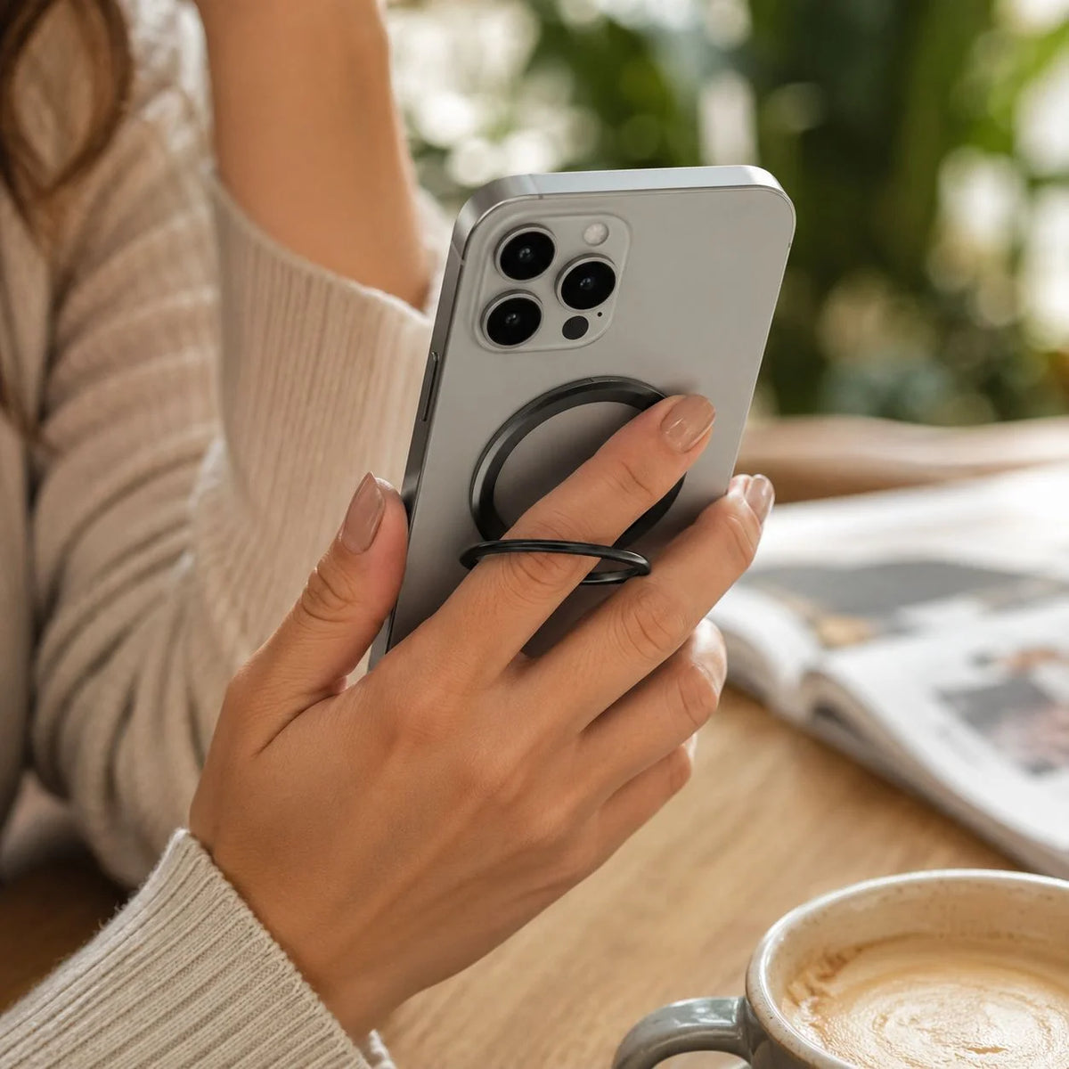 MOMAX Magnetic Phone Ring