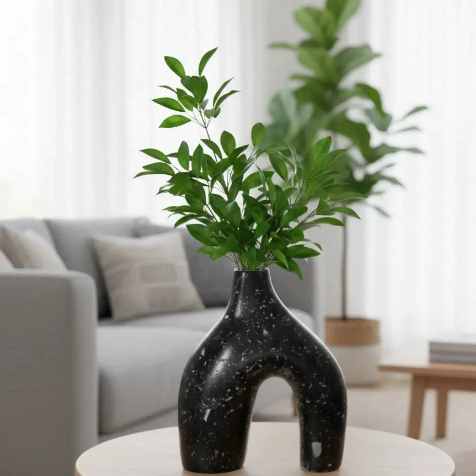 Modern Decor Ceramic Sculptural Vase Set Doha Qatar