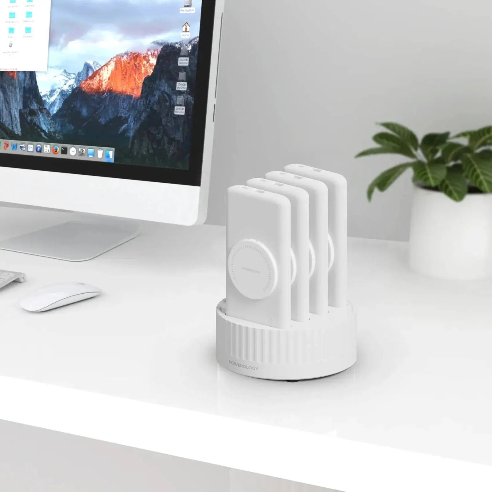 Powerology 4 in 1 10000mAh PD wireless power bank charging station with MagSafe in Doha Qatar