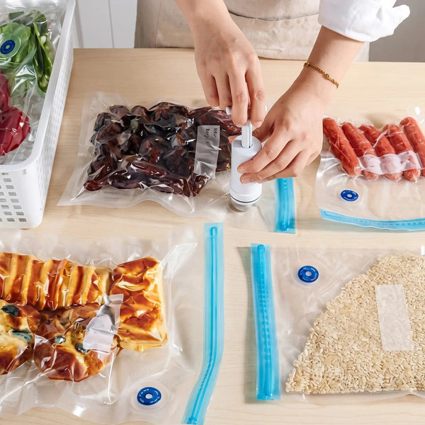 Reusable Vacuum Storage & Compression Space-Saver Bags with Travel Hand Pump Scrollcart Qatar 