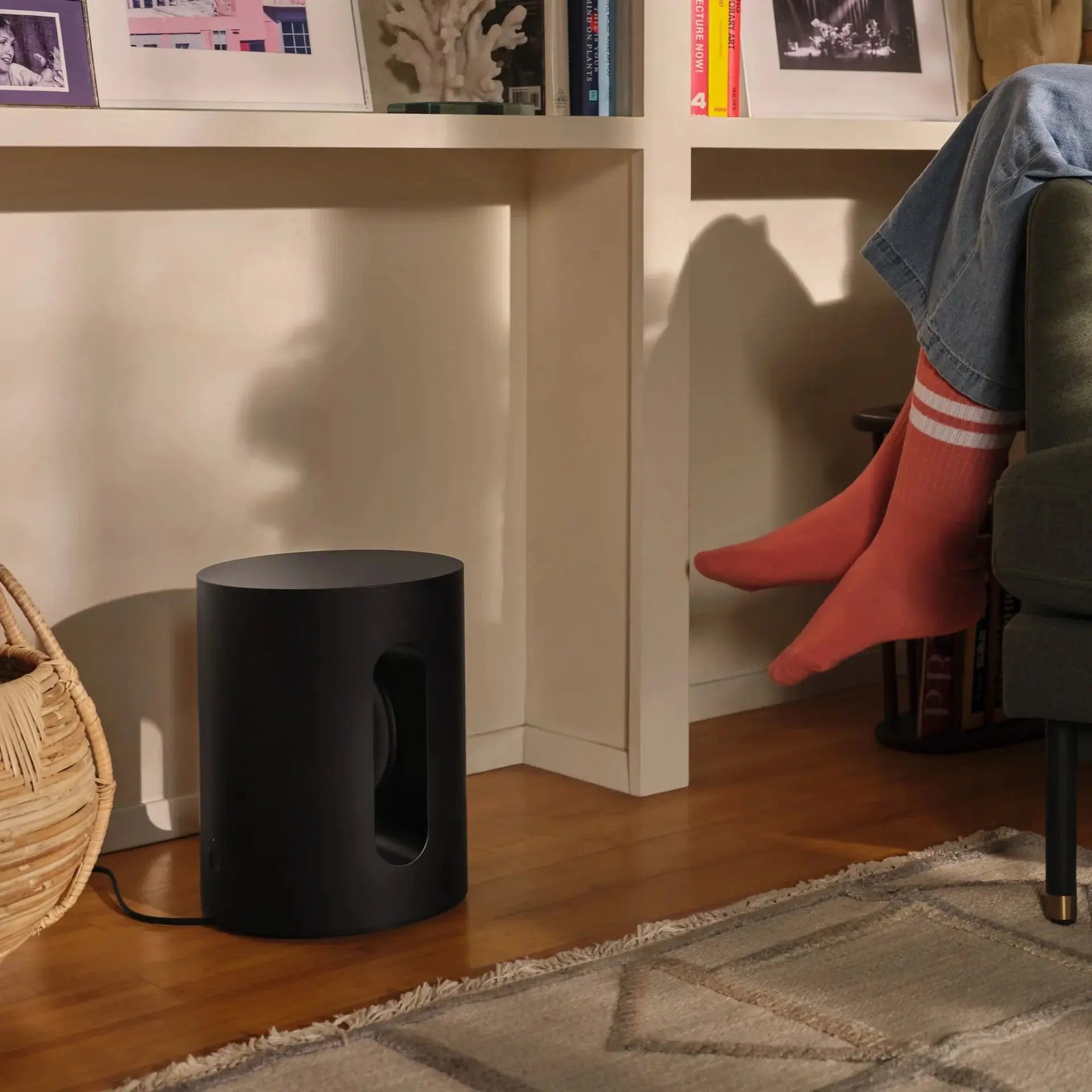 Sonos Sub Mini Compact Wireless Subwoofer Black Doha Qatar