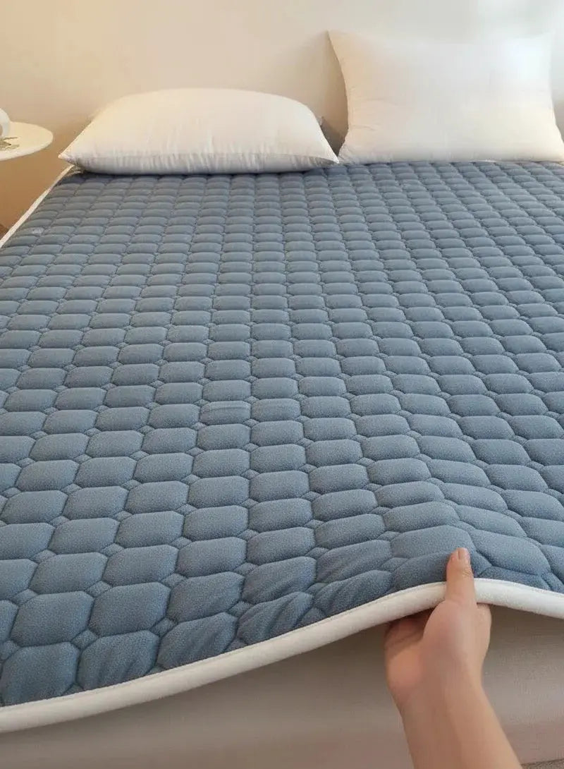 Ultra soft Mattress Topper Cover - Bed sheet Protector with 4 Side Elastic Strap Scrollcart Qatar 