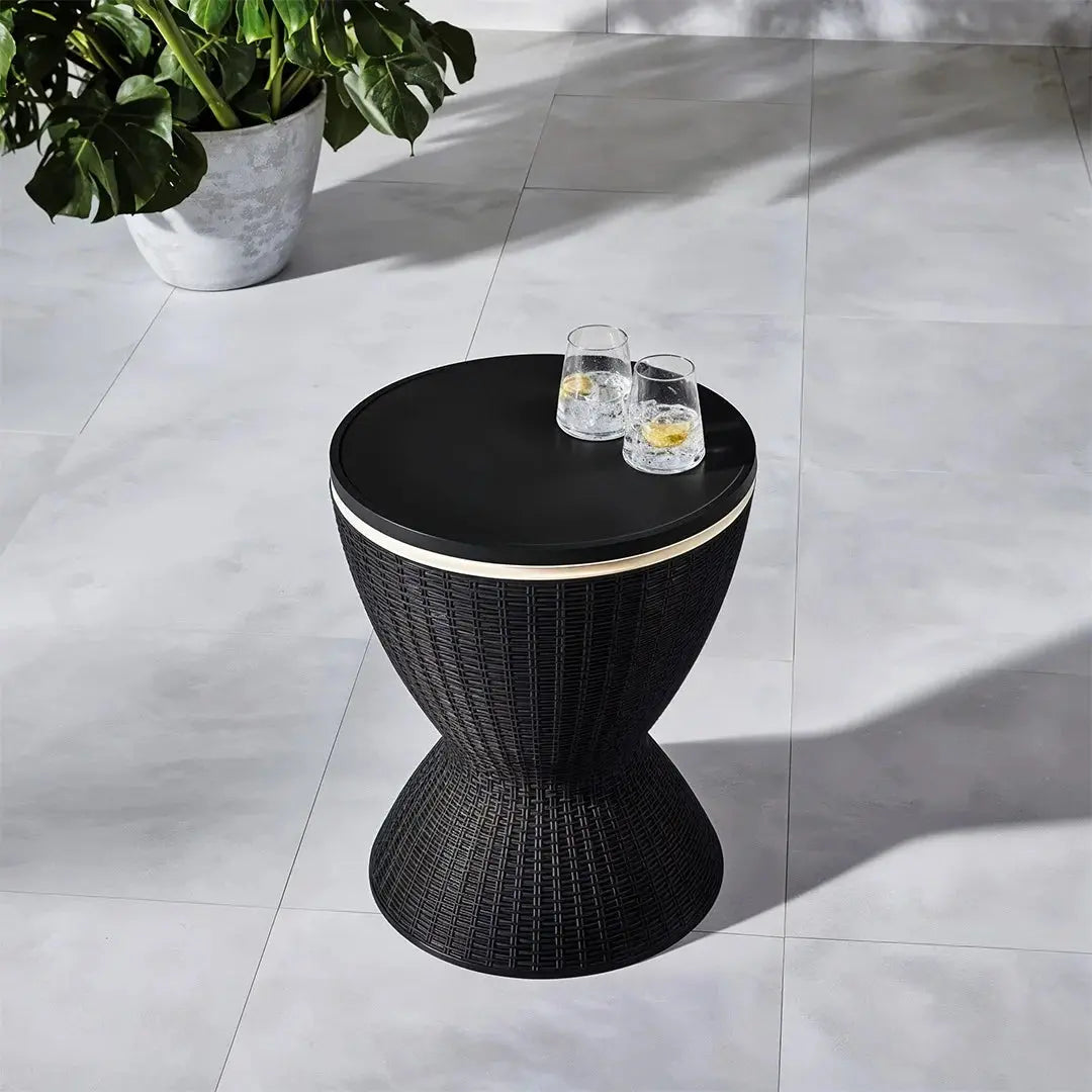 Bolt Cool Par: Extendable Outdoor Coffee Table & Ice Bucket Scrollcart Qatar 