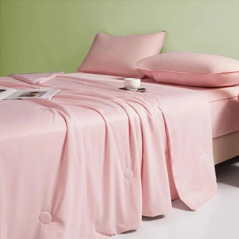 Cooling Quilt Blanket – Breathable, Hypoallergenic & Easy to Clean Scrollcart Qatar 