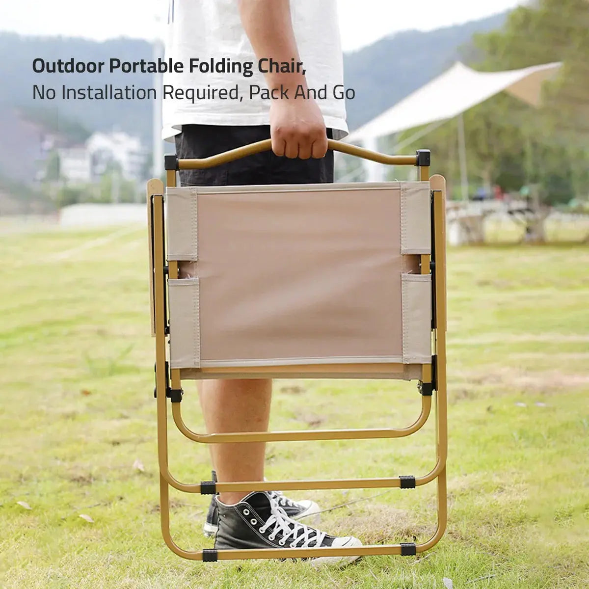  foldable chair carrying a men