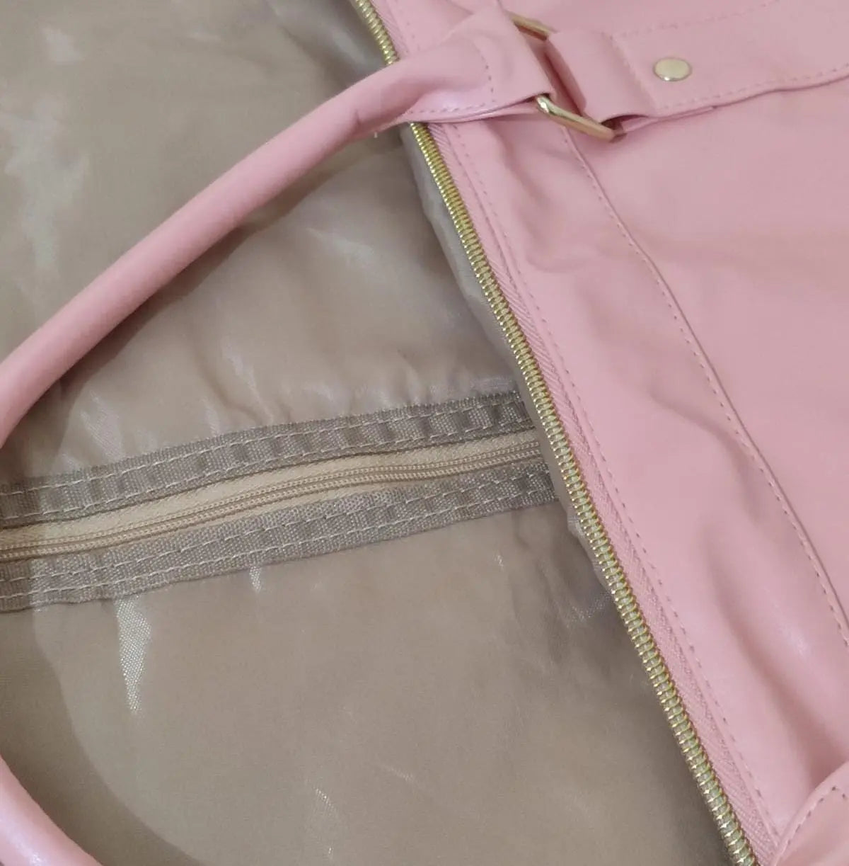 Luxury PU Leather Pink Suit Storage Traveling Bag - Scrollcart Qatar